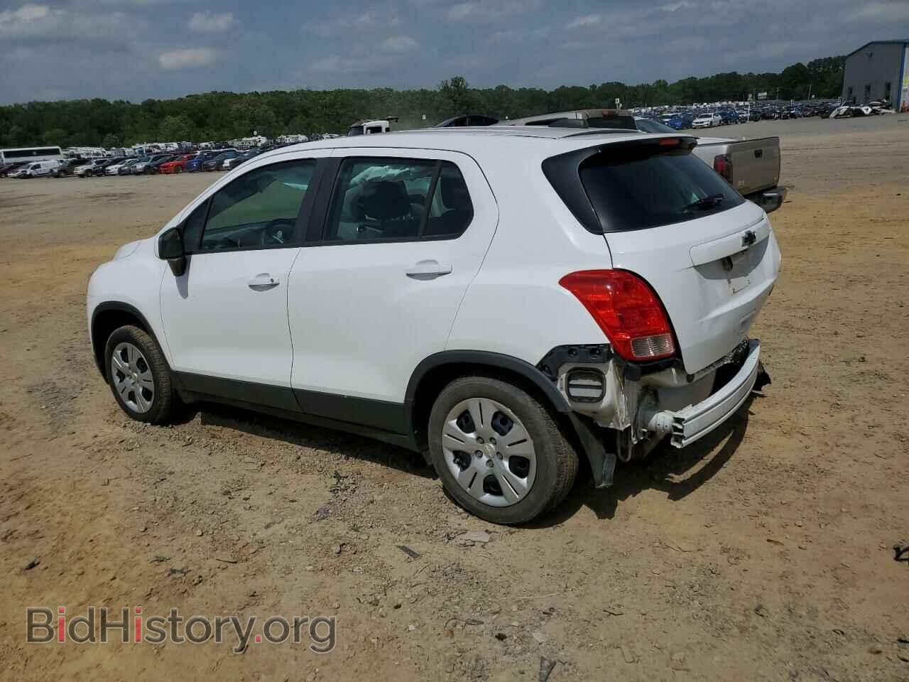 2015 CHEVROLET TRAX - VIN: 3GNCJKSB2FL222532 - Фото 2