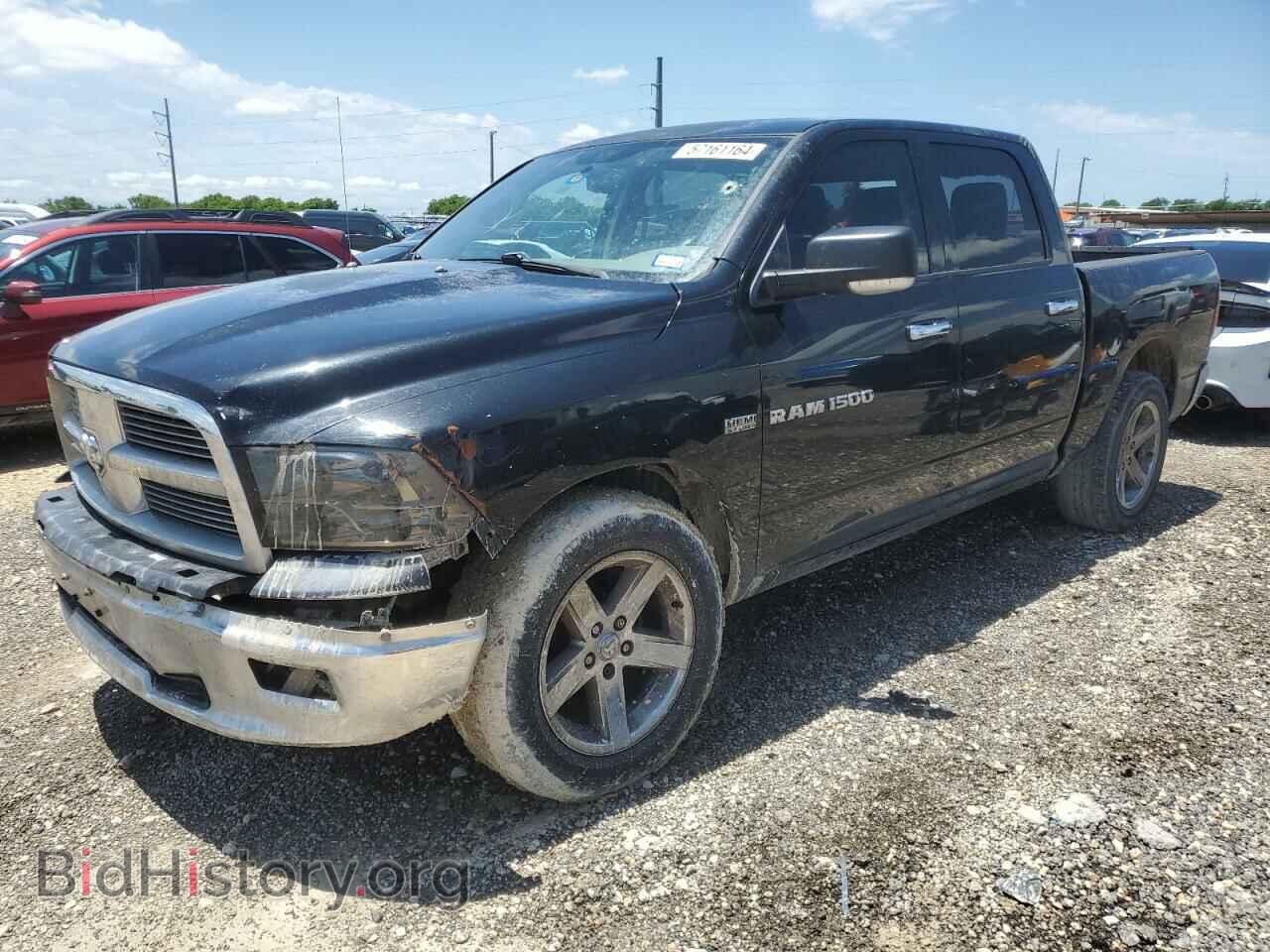 Photo 1D7RB1CT8BS663441 - DODGE All Models 2011
