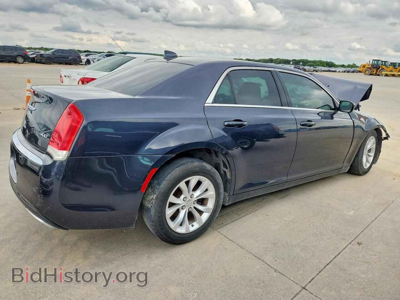 2016 CHRYSLER 300 - VIN: 2C3CCAAG8GH141981 - Фото 3