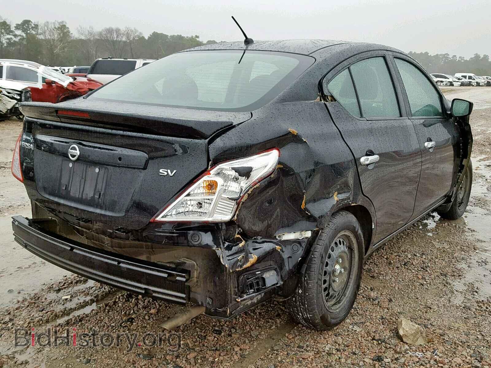 2017 NISSAN VERSA - VIN: 3N1CN7AP8HL810836 - Фото 4