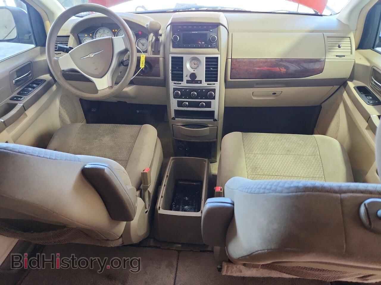 2010 CHRYSLER MINIVAN - VIN: 2A4RR4DE2AR250111 - Photo 8