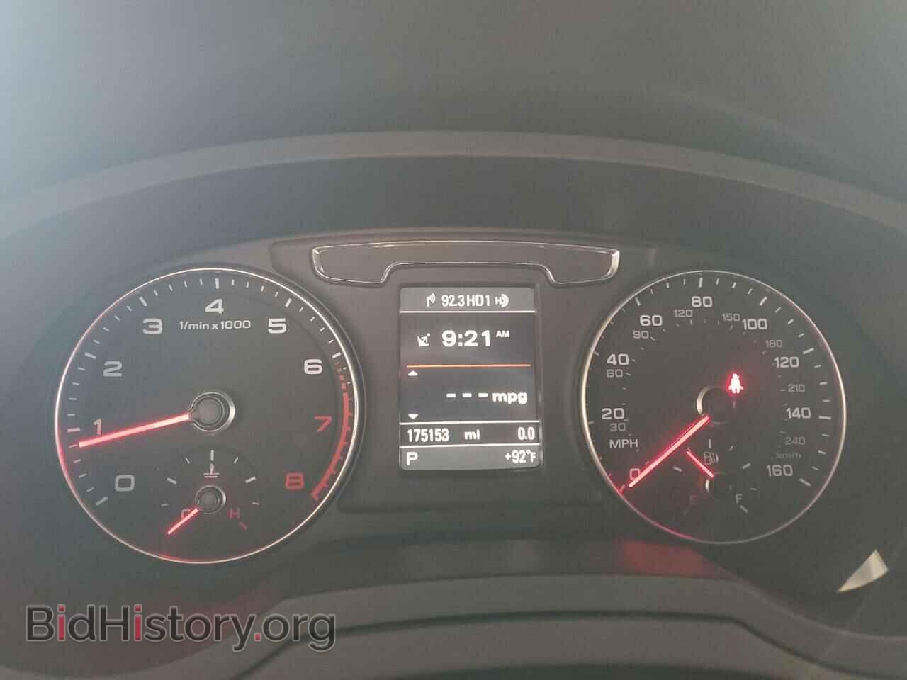 2016 AUDI Q3 - VIN: WA1GFCFS7GR006742 - Фото 9