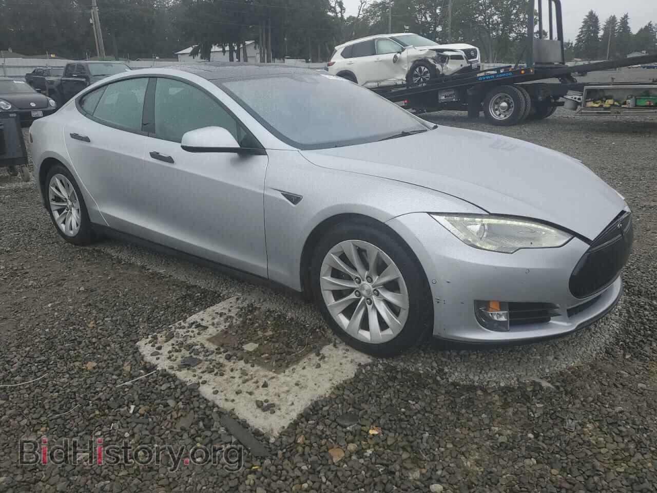 2016 TESLA MODEL S - VIN: 5YJSA1E2XGF132748 - Фото 4