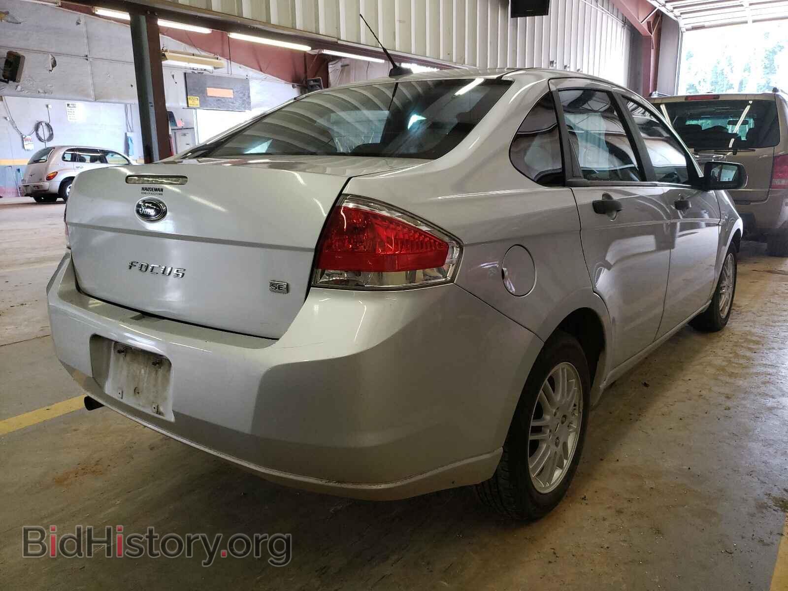 2011 FORD FOCUS - VIN: 1FAHP3FN8BW101599 - Photo 4