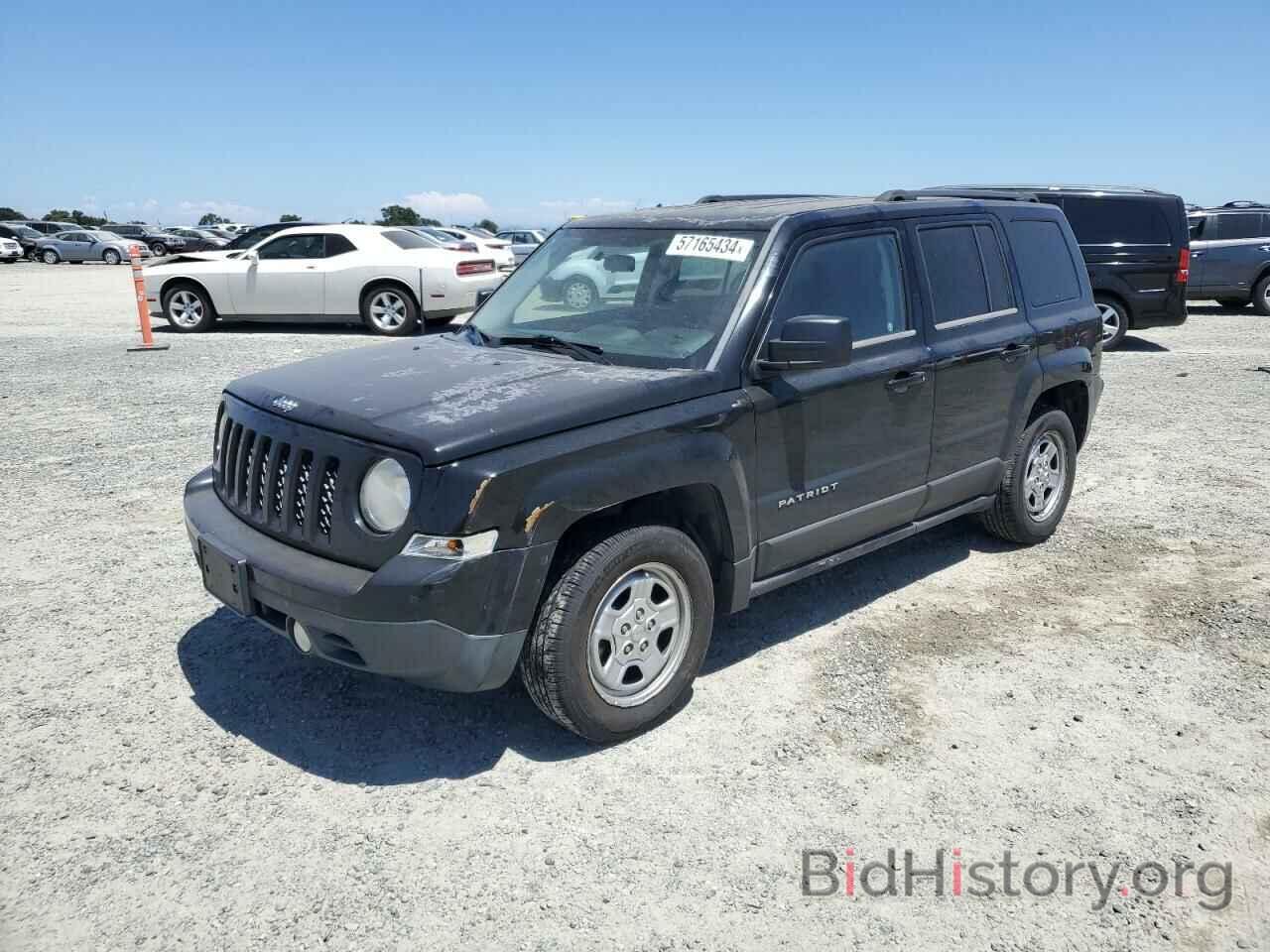Фотография 1C4NJPBAXED573571 - JEEP PATRIOT 2014