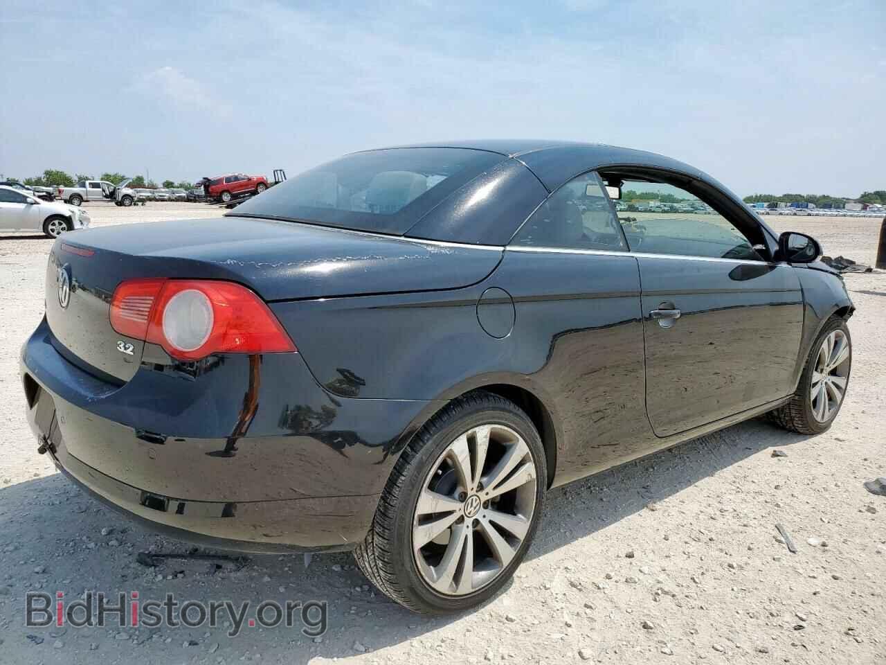 2008 VOLKSWAGEN EOS - VIN: WVWDB71F08V021632 - Фото 3