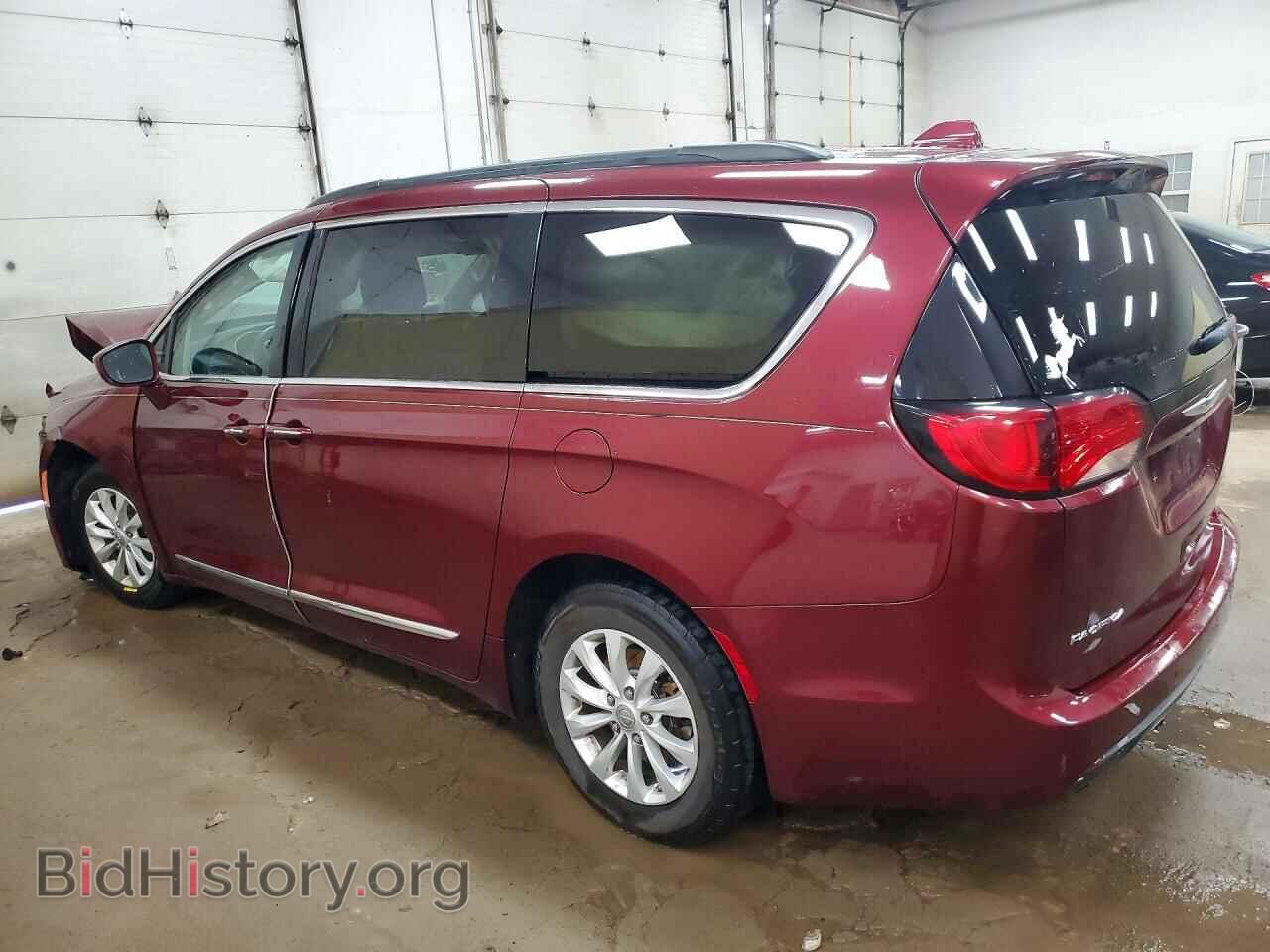 2017 CHRYSLER PACIFICA - VIN: 2C4RC1BG4HR559258 - Photo 2