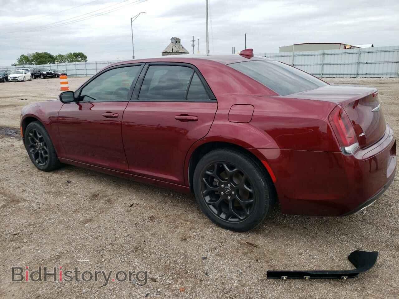 2019 CHRYSLER 300 - VIN: 2C3CCAGG1KH569357 - Фото 2
