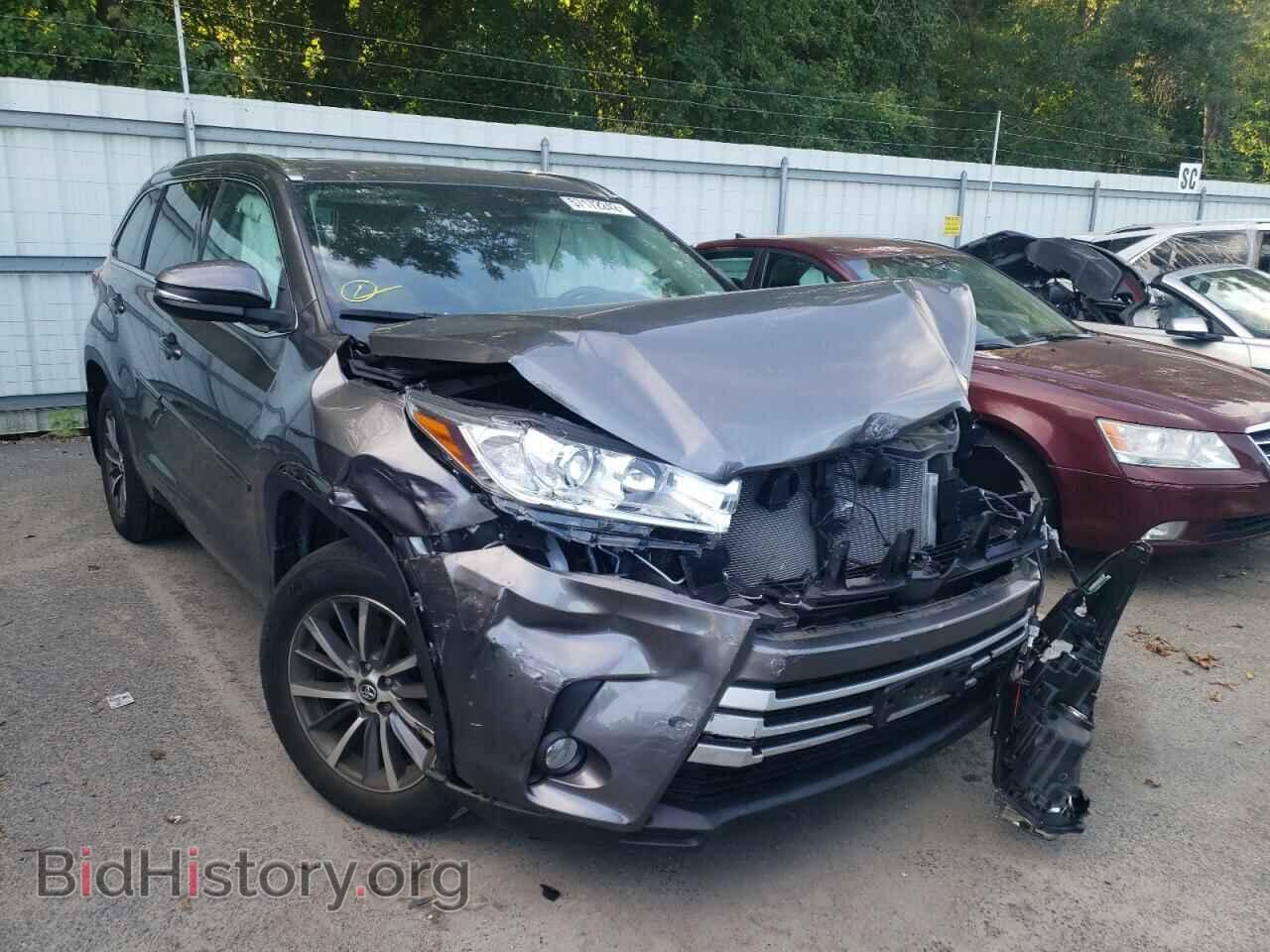 Photo 5TDJZRFH3JS901549 - TOYOTA HIGHLANDER 2018