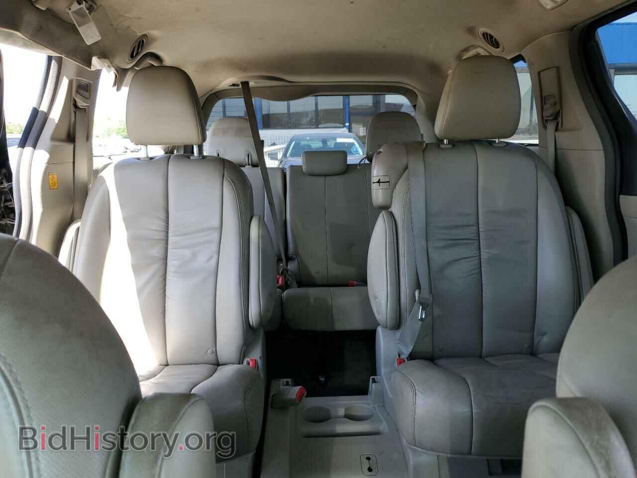2011 TOYOTA All Models - VIN: 5TDYK3DC2BS124046 - Фото 10