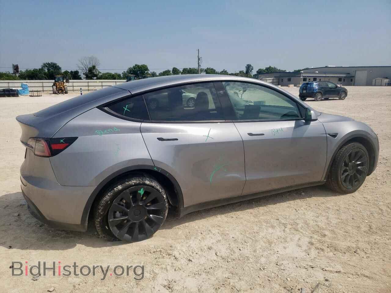 2024 TESLA MODEL Y - VIN: 7SAYGDED0RA327739 - Фото 3