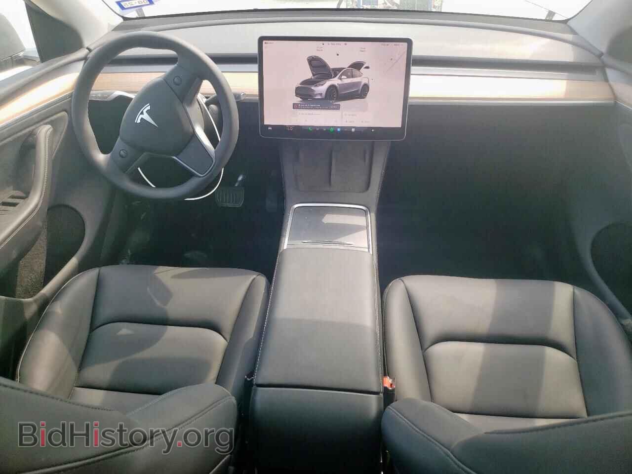 2024 TESLA MODEL Y - VIN: 7SAYGDED0RA327739 - Фото 8