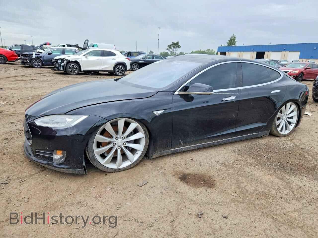 Фотография 5YJSA1CN9DFP06085 - TESLA MODEL S 2013