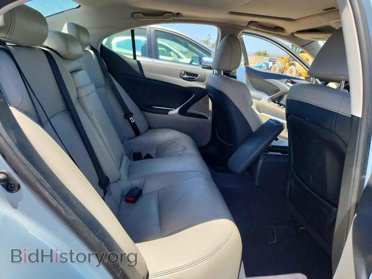 2011 LEXUS IS - VIN: JTHBF5C26B5154637 - Photo 10