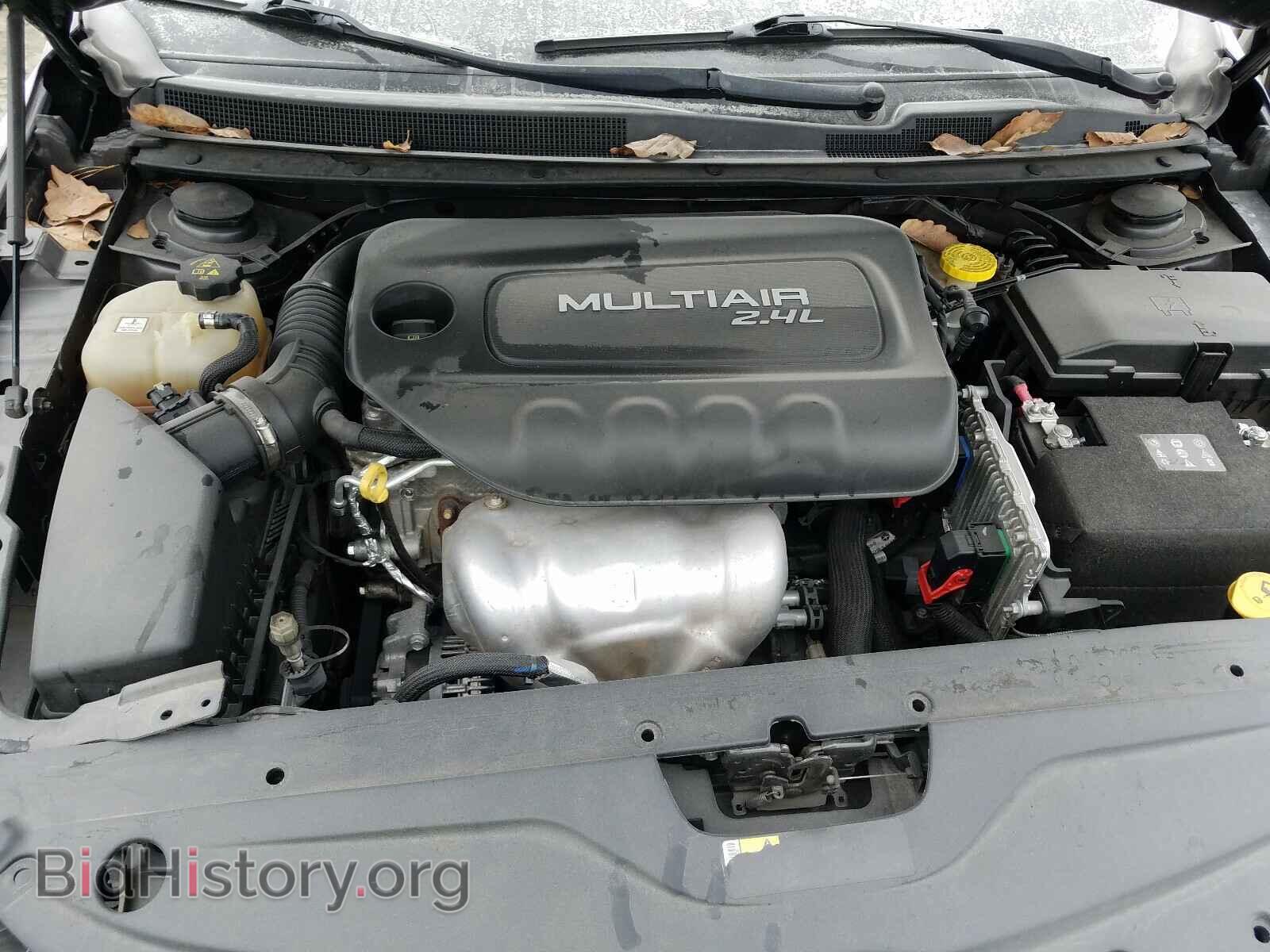 2017 CHRYSLER 200 - VIN: 1C3CCCAB1HN511595 - Фото 7