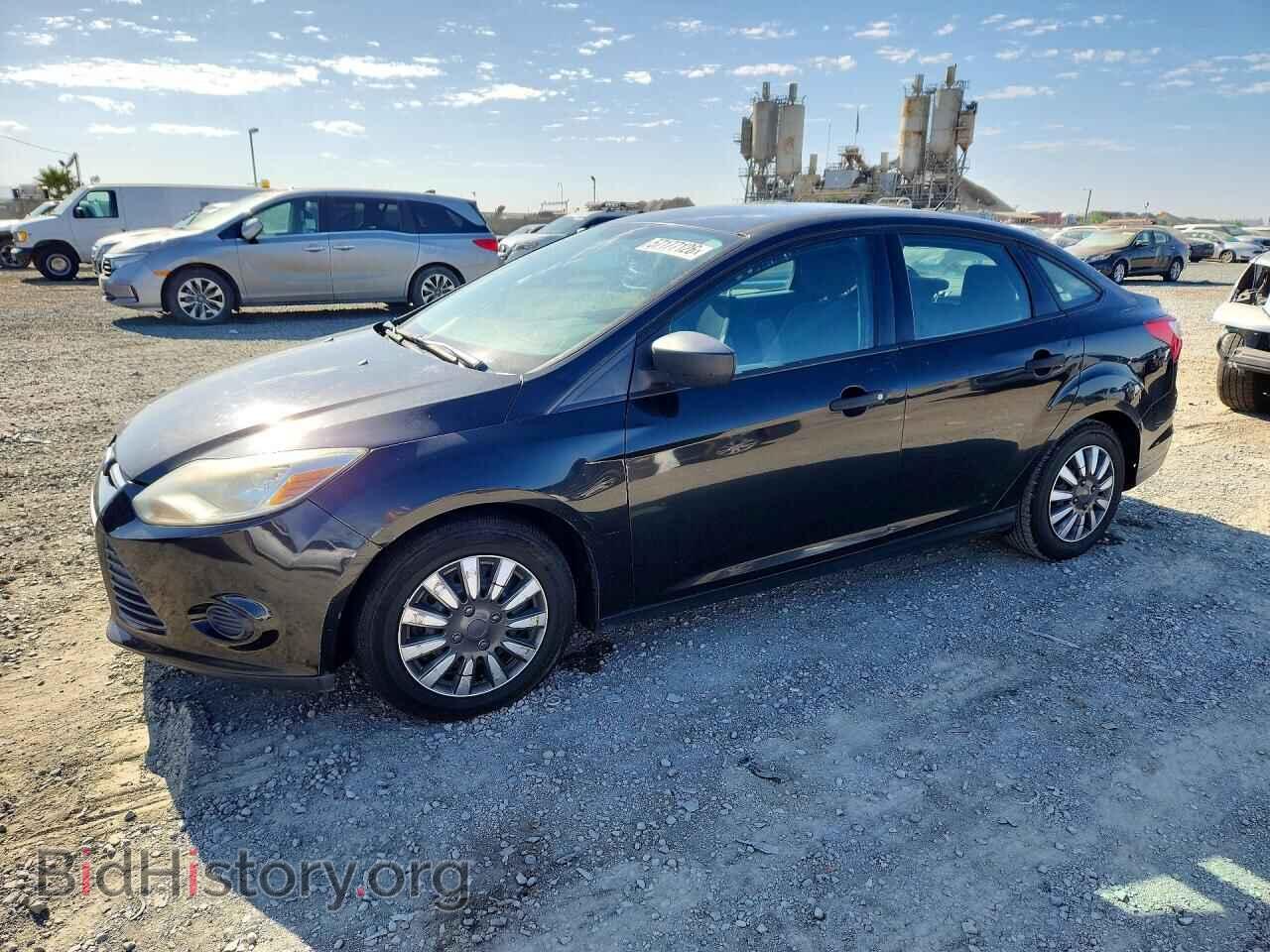 Photo 1FAHP3E23CL108437 - FORD FOCUS 2012