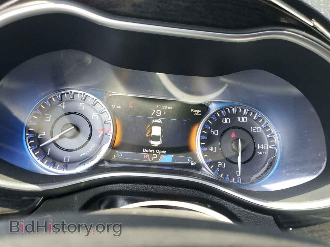 2015 CHRYSLER 200 - VIN: 1C3CCCAB5FN631767 - Фото 9