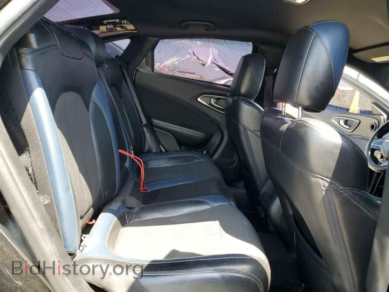 2015 CHRYSLER 200 - VIN: 1C3CCCAB5FN631767 - Фото 10