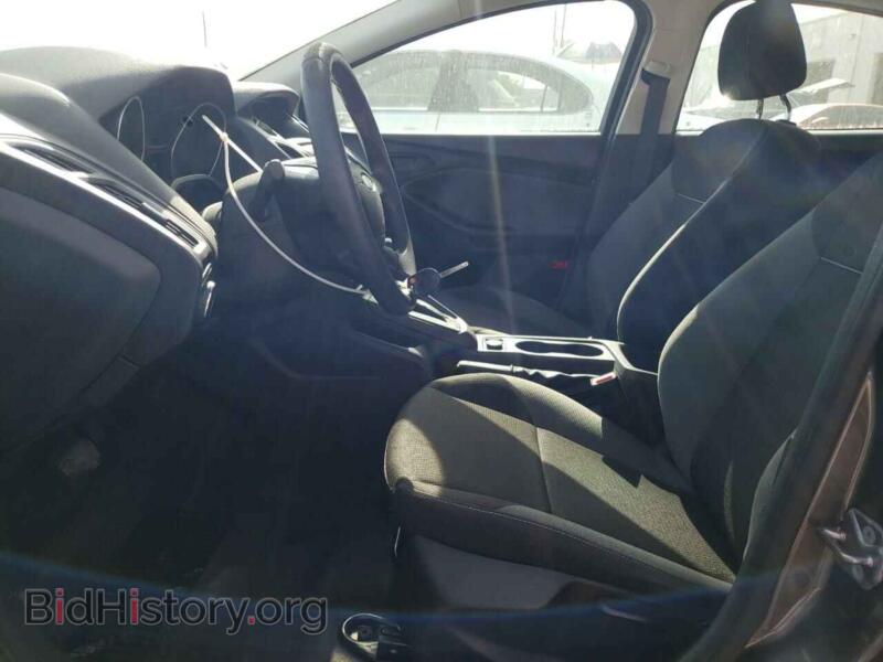 2012 Ford FOCUS (VIN 1FAHP3E26CL128200) — photo 7 of 12