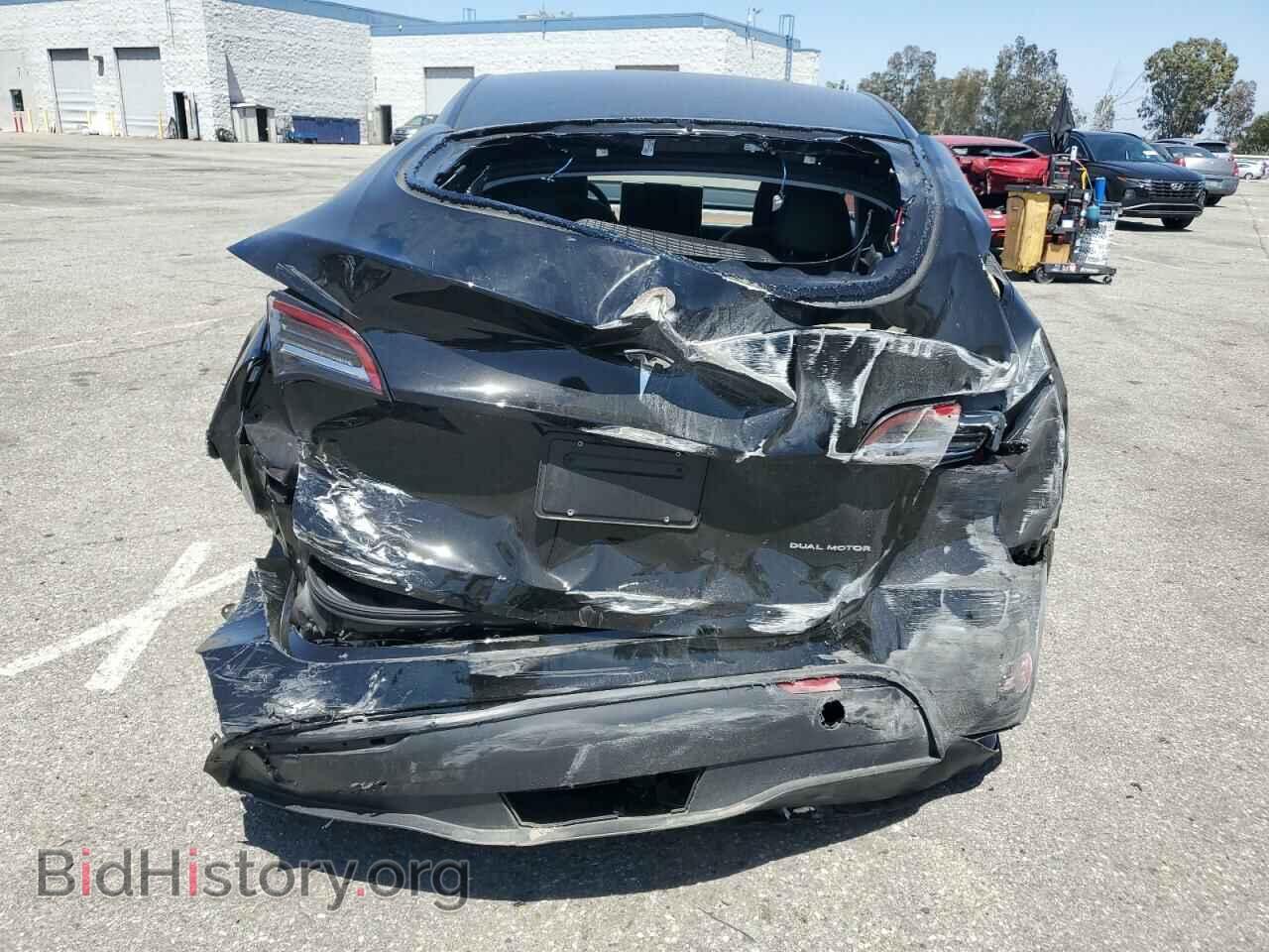 2024 TESLA MODEL Y - VIN: 7SAYGDEE0RF123793 - Photo 6