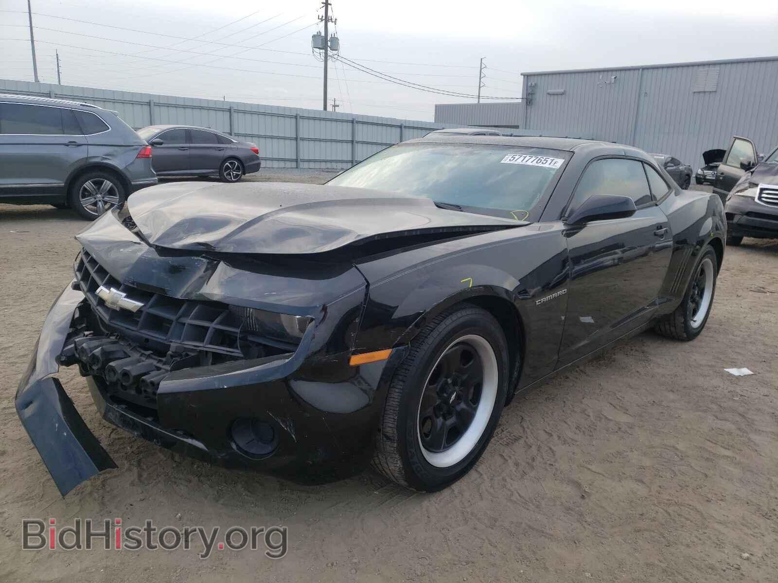 2013 CHEVROLET CAMARO - VIN: 2G1FE1E30D9246734 - Фото 2