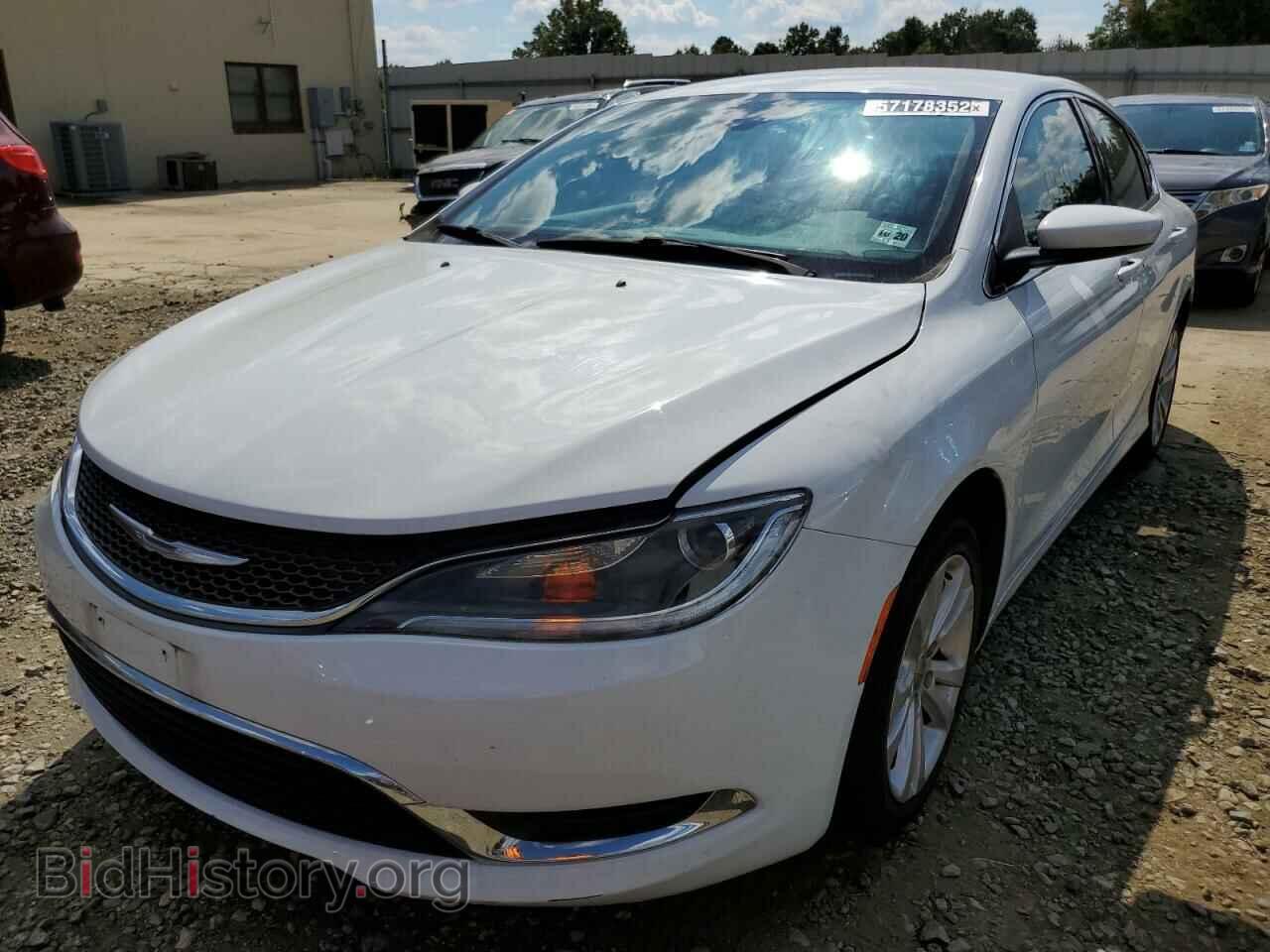 2015 CHRYSLER 200 - VIN: 1C3CCCAB3FN676531 - Фото 2