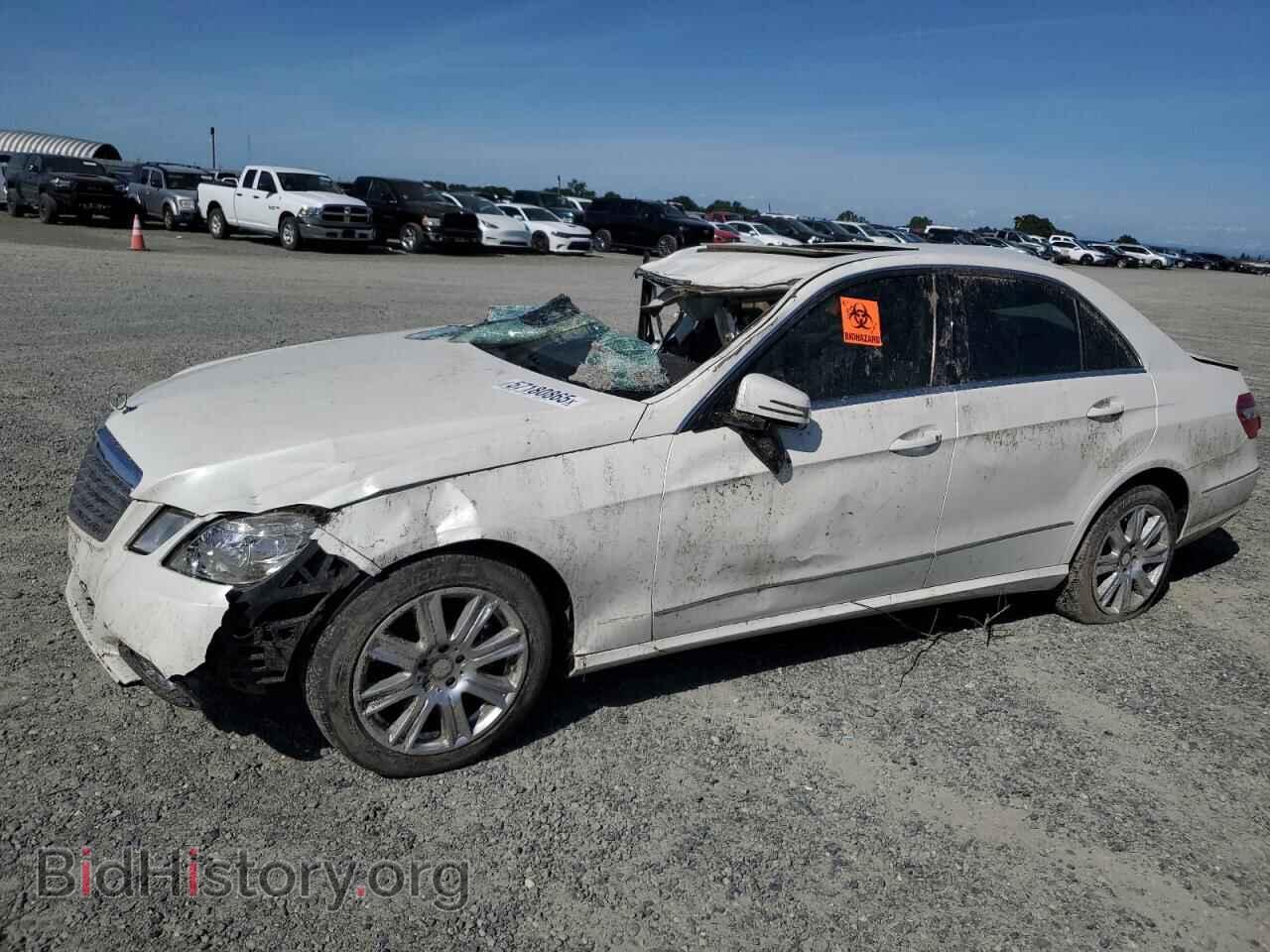 Photo WDDHF5KB4DA667415 - MERCEDES-BENZ E-CLASS 2013