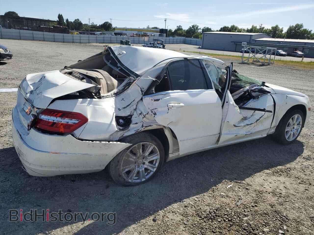 2013 MERCEDES-BENZ E-CLASS - VIN: WDDHF5KB4DA667415 - Фото 3