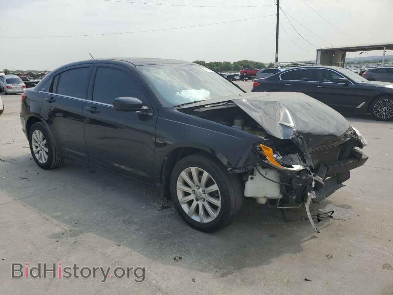 2013 CHRYSLER 200 - VIN: 1C3CCBBB0DN600352 - Фото 4