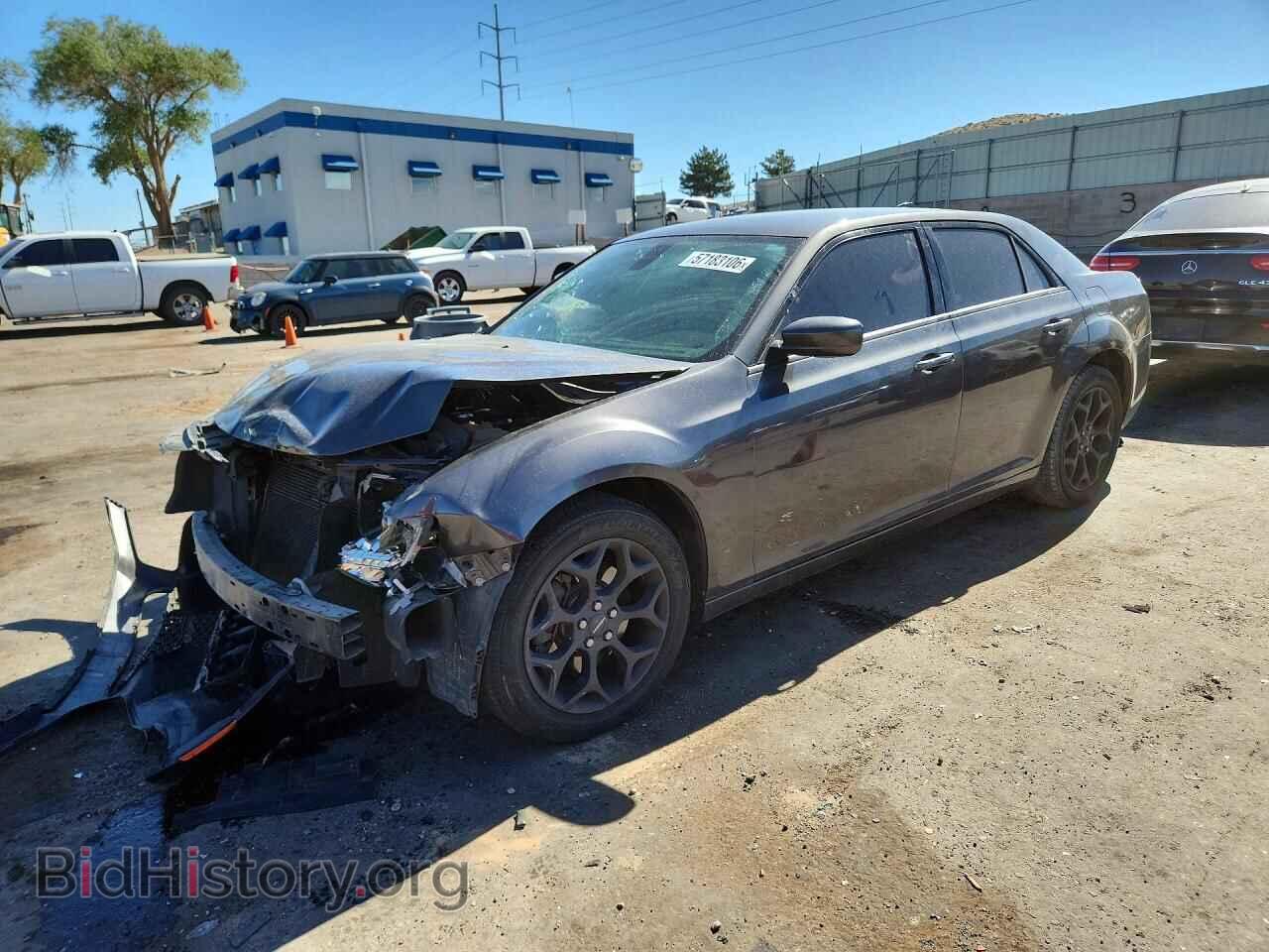 Фотография 2C3CCAGG0KH586246 - CHRYSLER 300 2019