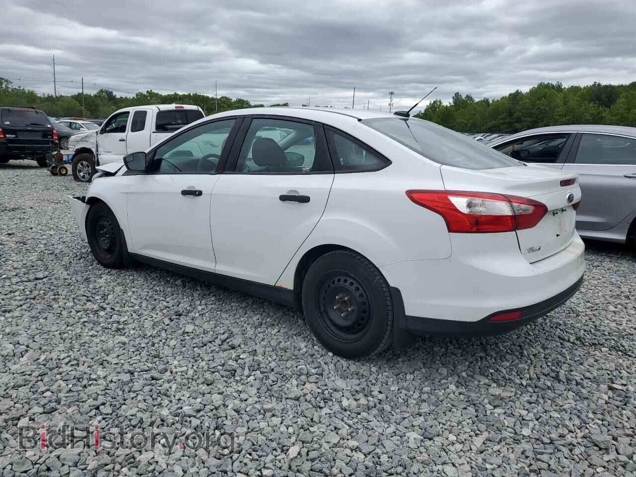 2013 FORD FOCUS - VIN: 1FADP3E23DL179945 - Фото 2