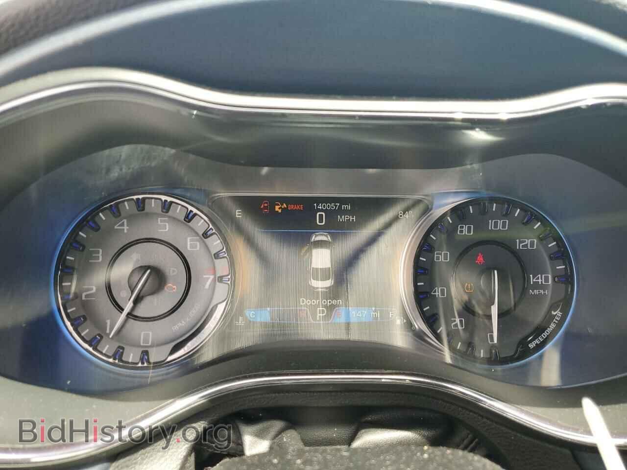 2016 CHRYSLER 200 - VIN: 1C3CCCBG2GN109951 - Фото 9