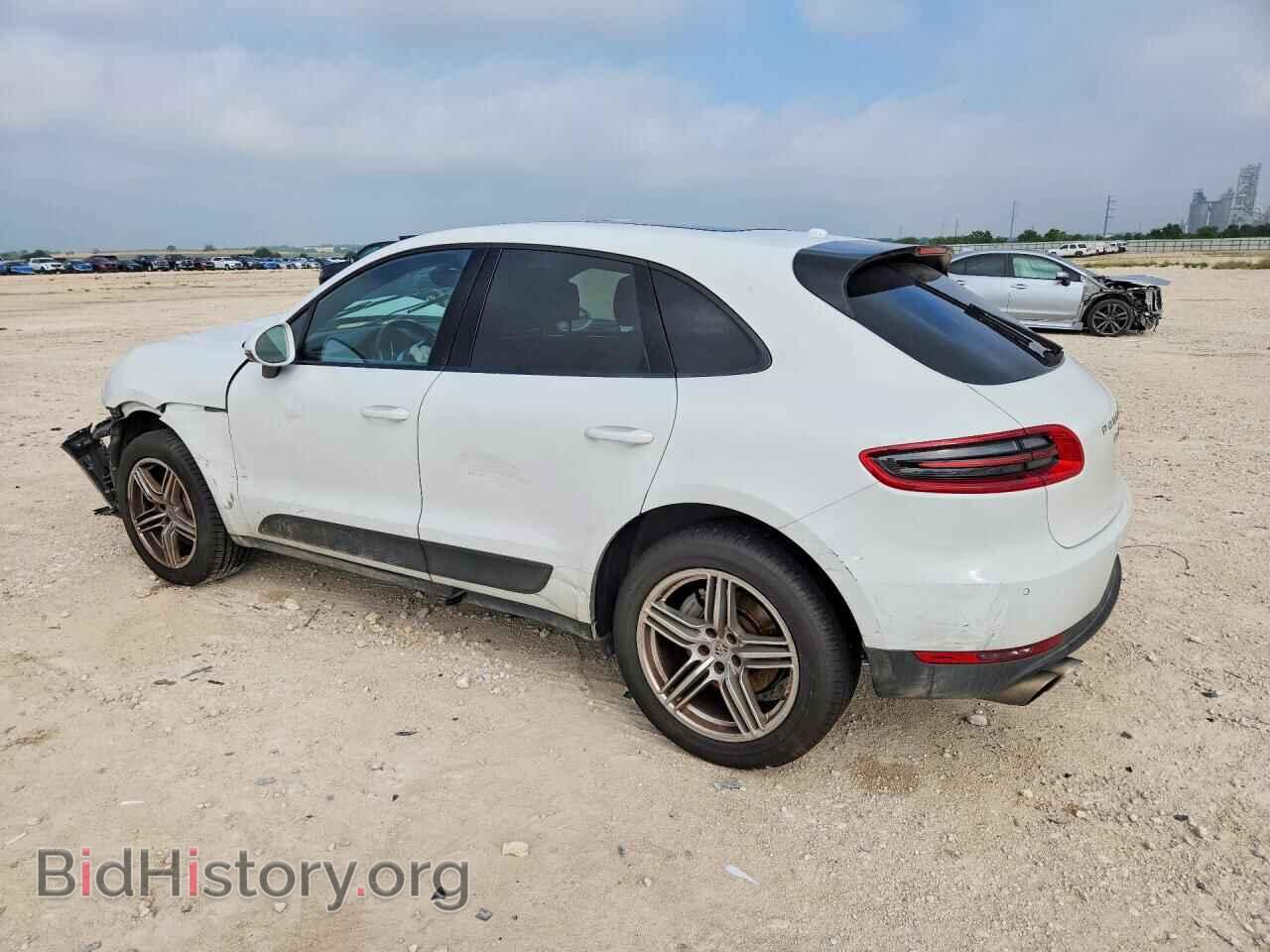 2016 PORSCHE MACAN - VIN: WP1AB2A58GLB44388 - Photo 2