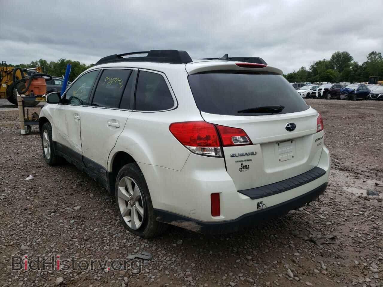 2014 SUBARU OUTBACK - VIN: 4S4BRBCC4E3201272 - Фото 3