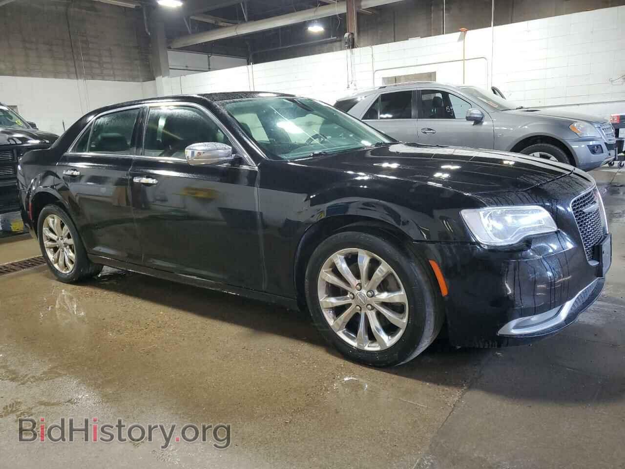 2017 CHRYSLER 300 - VIN: 2C3CCAKG8HH566634 - Фото 4