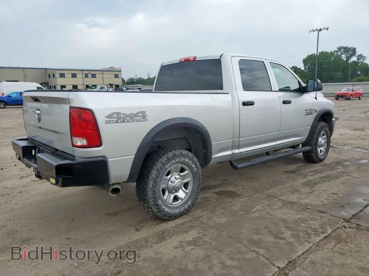 2018 RAM All Models - VIN: 3C6UR5CL3JG337101 - Фото 3