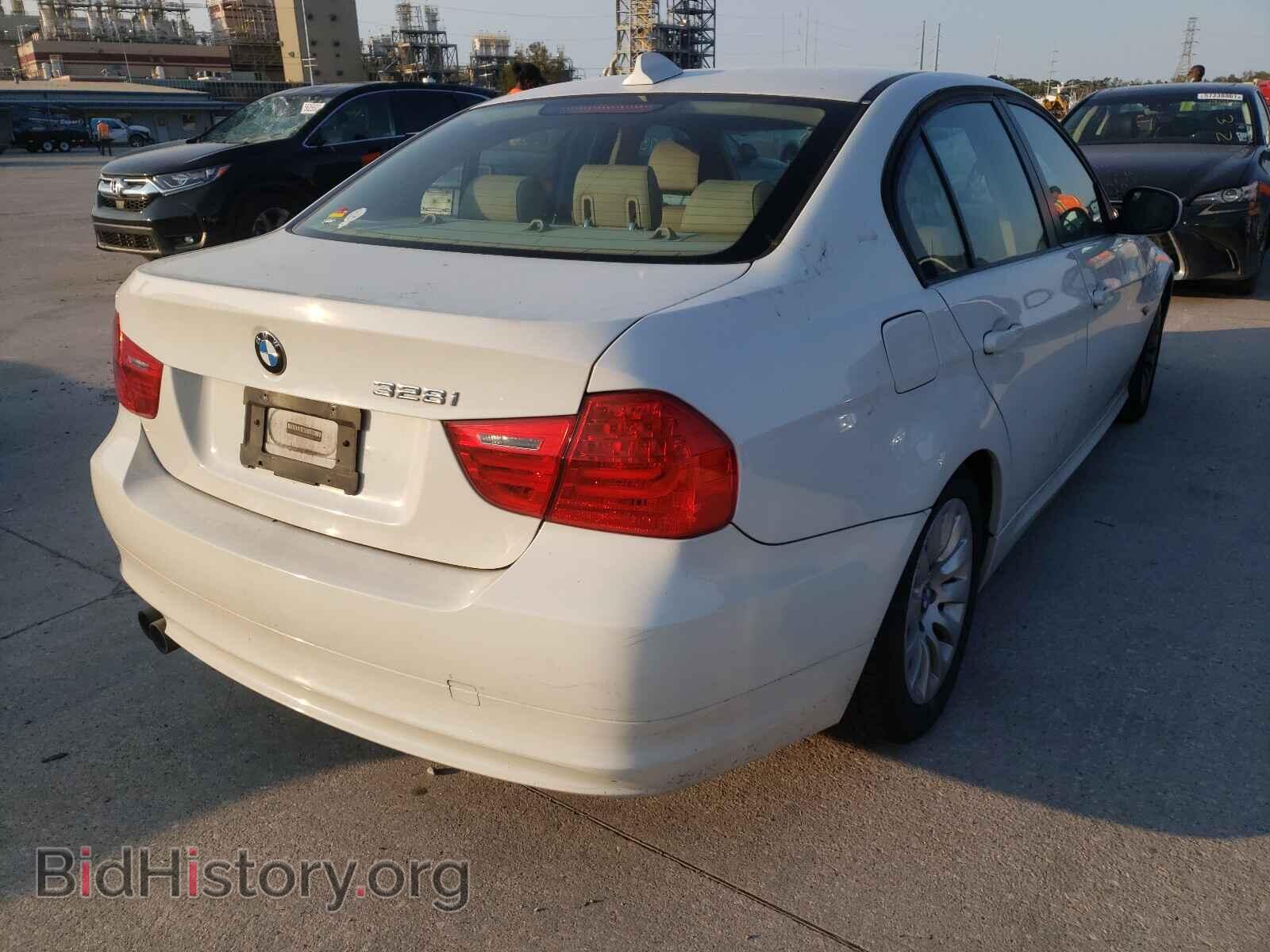 2009 BMW 3 SERIES - VIN: WBAPH73569E128537 - Фото 4