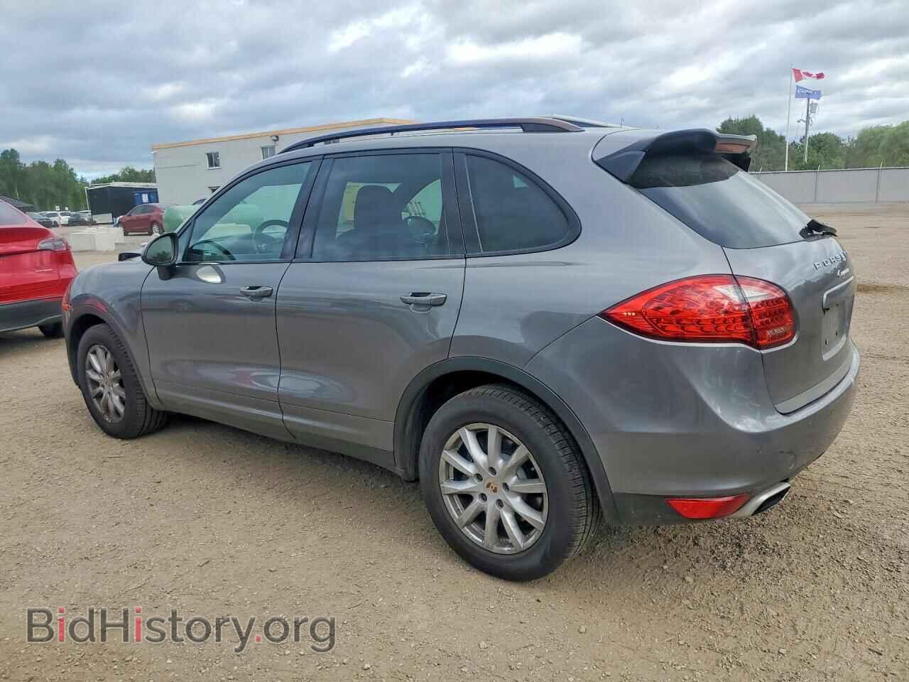 2013 PORSCHE CAYENNE - VIN: WP1AA2A25DLA08448 - Photo 2