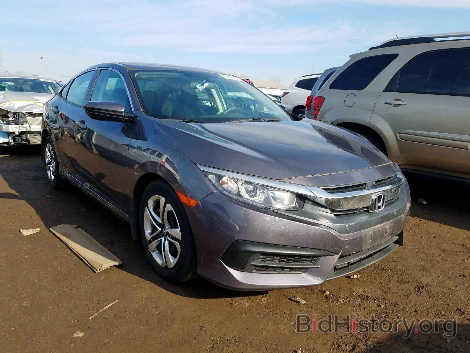 Photo 2HGFC2F58JH560492 - HONDA CIVIC LX 2018