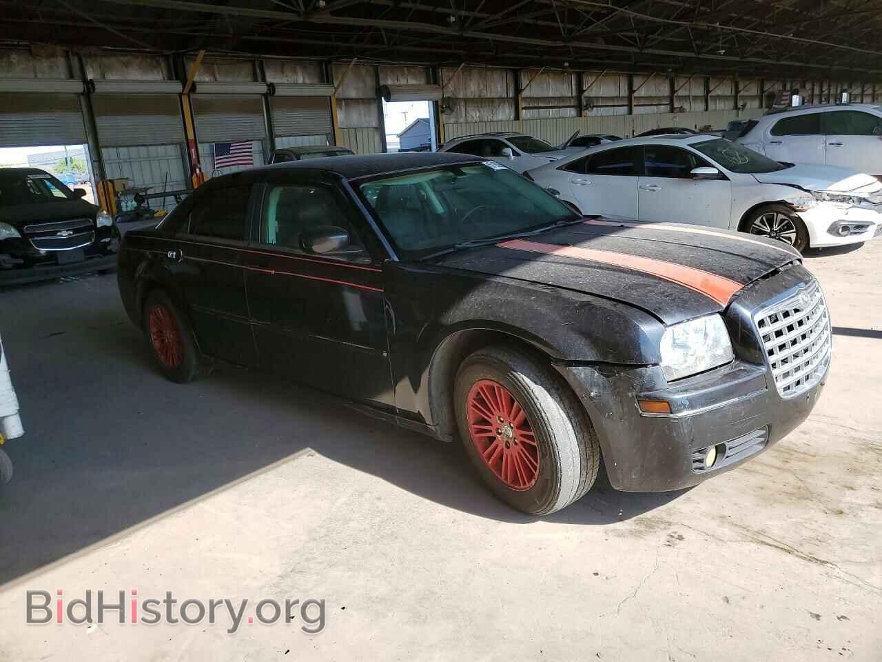 2010 CHRYSLER 300 - VIN: 2C3CA5CV3AH195740 - Фото 4