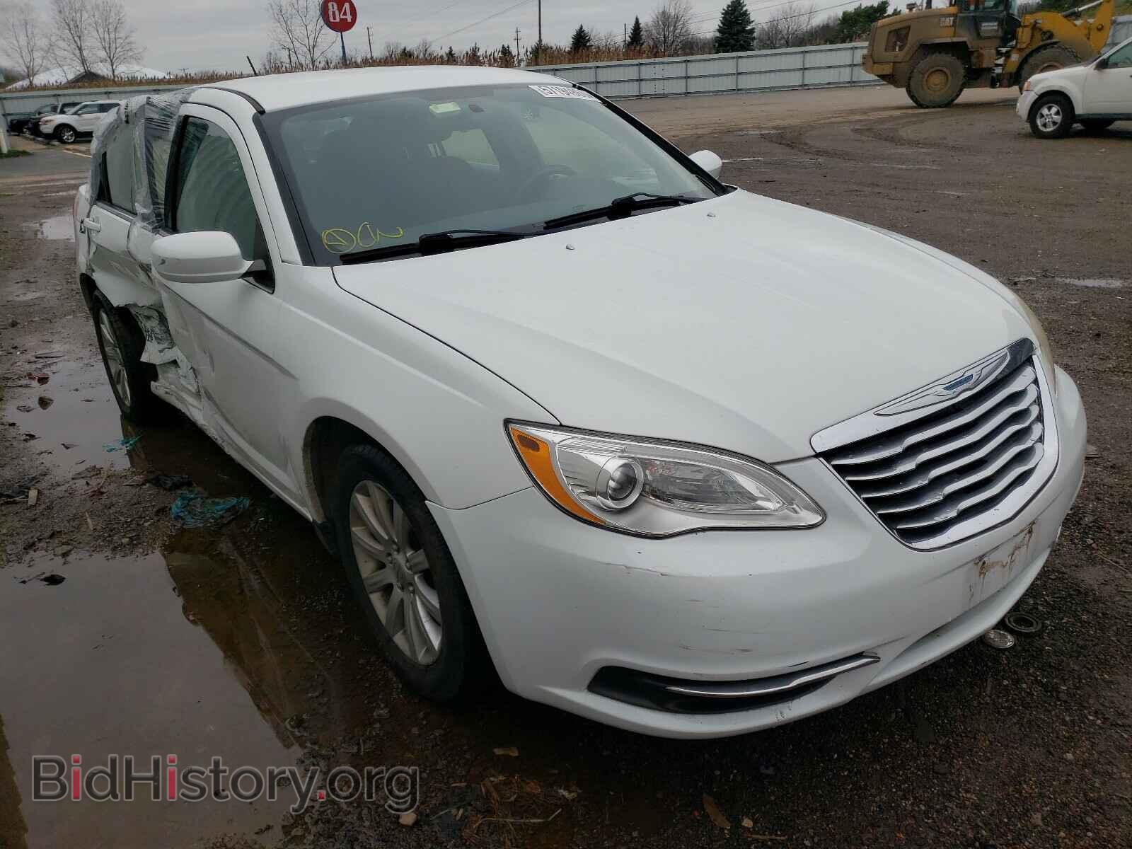 Фотография 1C3CCBBB2DN696047 - CHRYSLER 200 2013