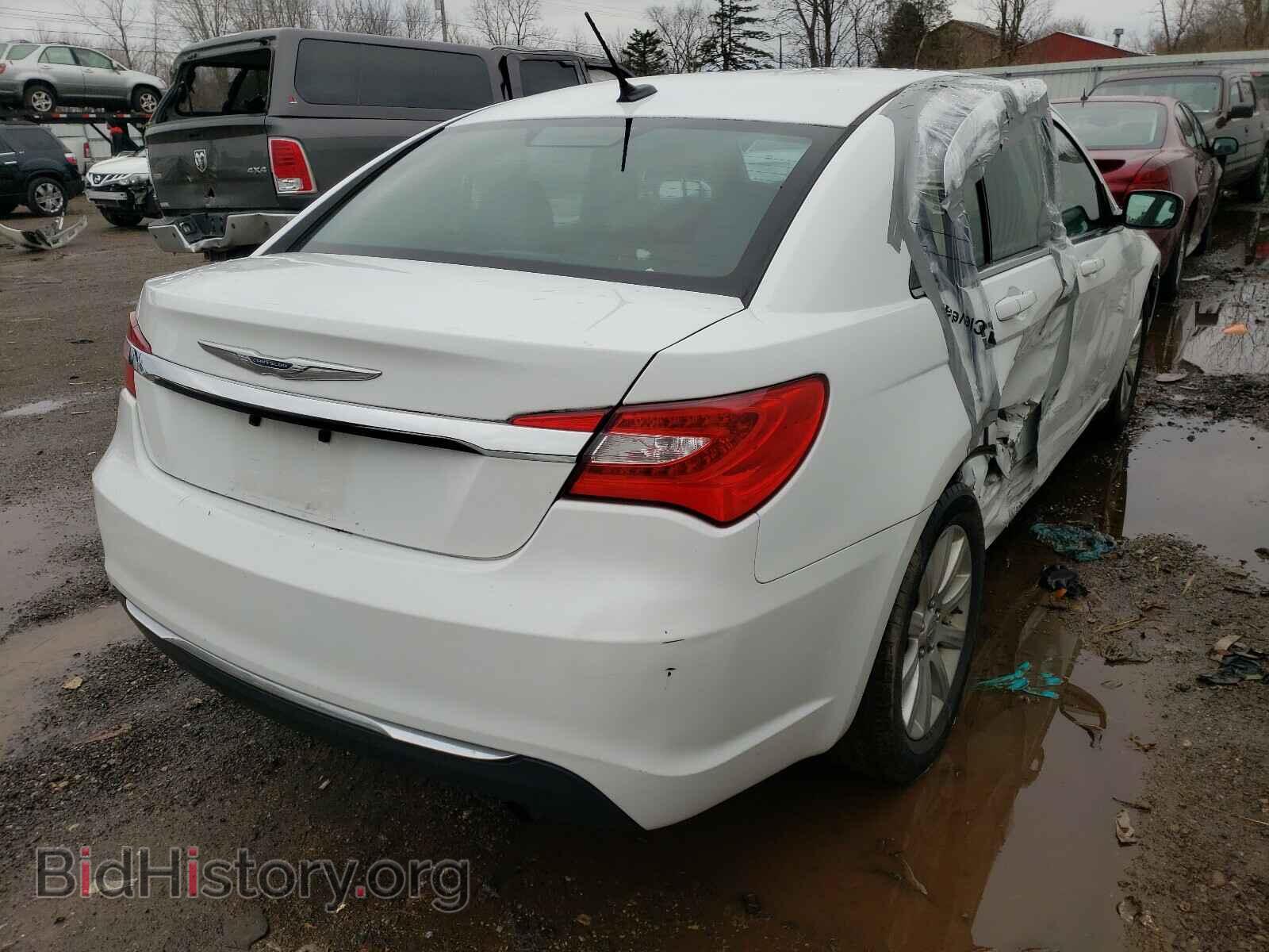 2013 CHRYSLER 200 - VIN: 1C3CCBBB2DN696047 - Фото 4