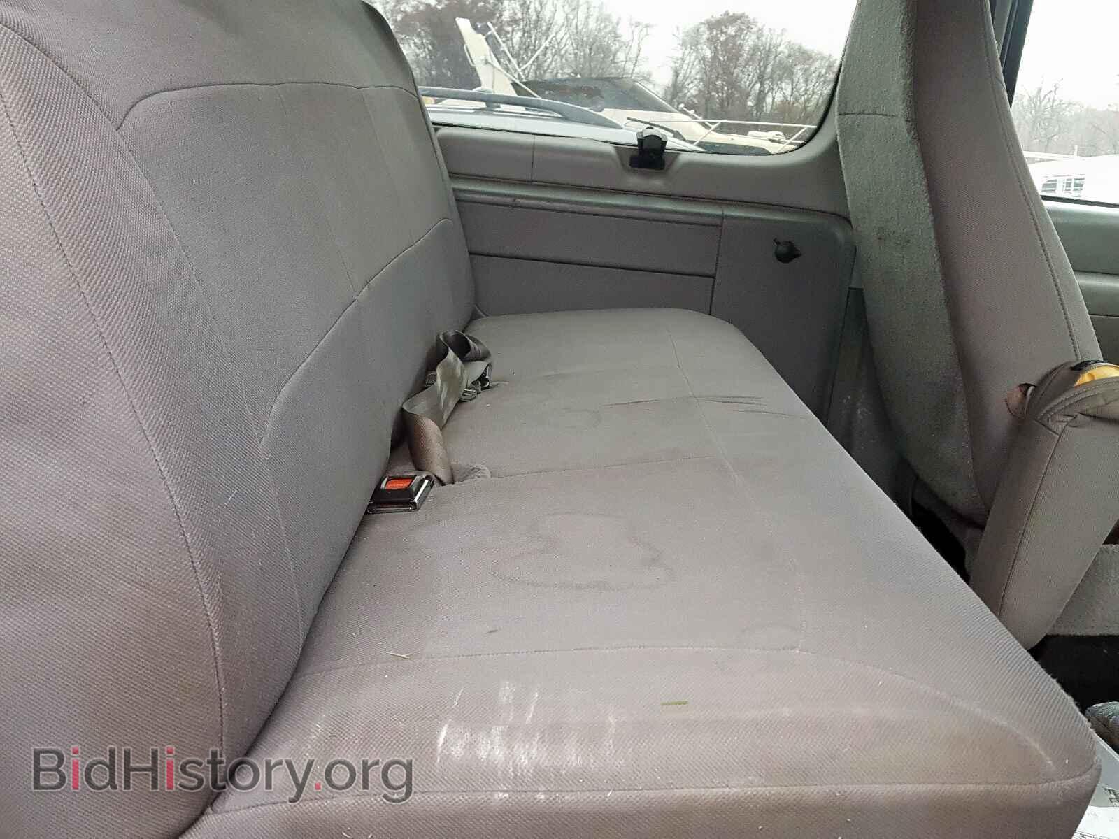 2006 FORD ECONOLINE - VIN: 1FBSS31L56DA38052 - Фото 6