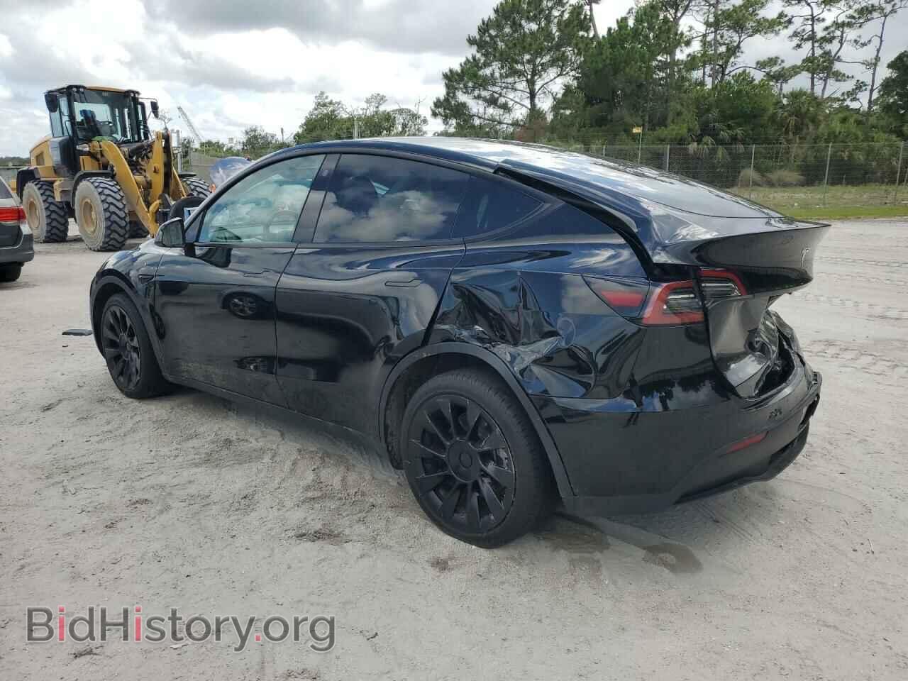 2022 TESLA MODEL Y - VIN: 7SAYGDEE2NA006904 - Фото 2