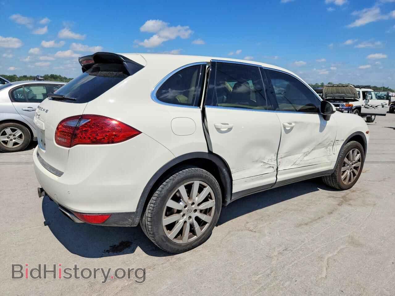 2012 PORSCHE CAYENNE - VIN: WP1AB2A20CLA42907 - Photo 3