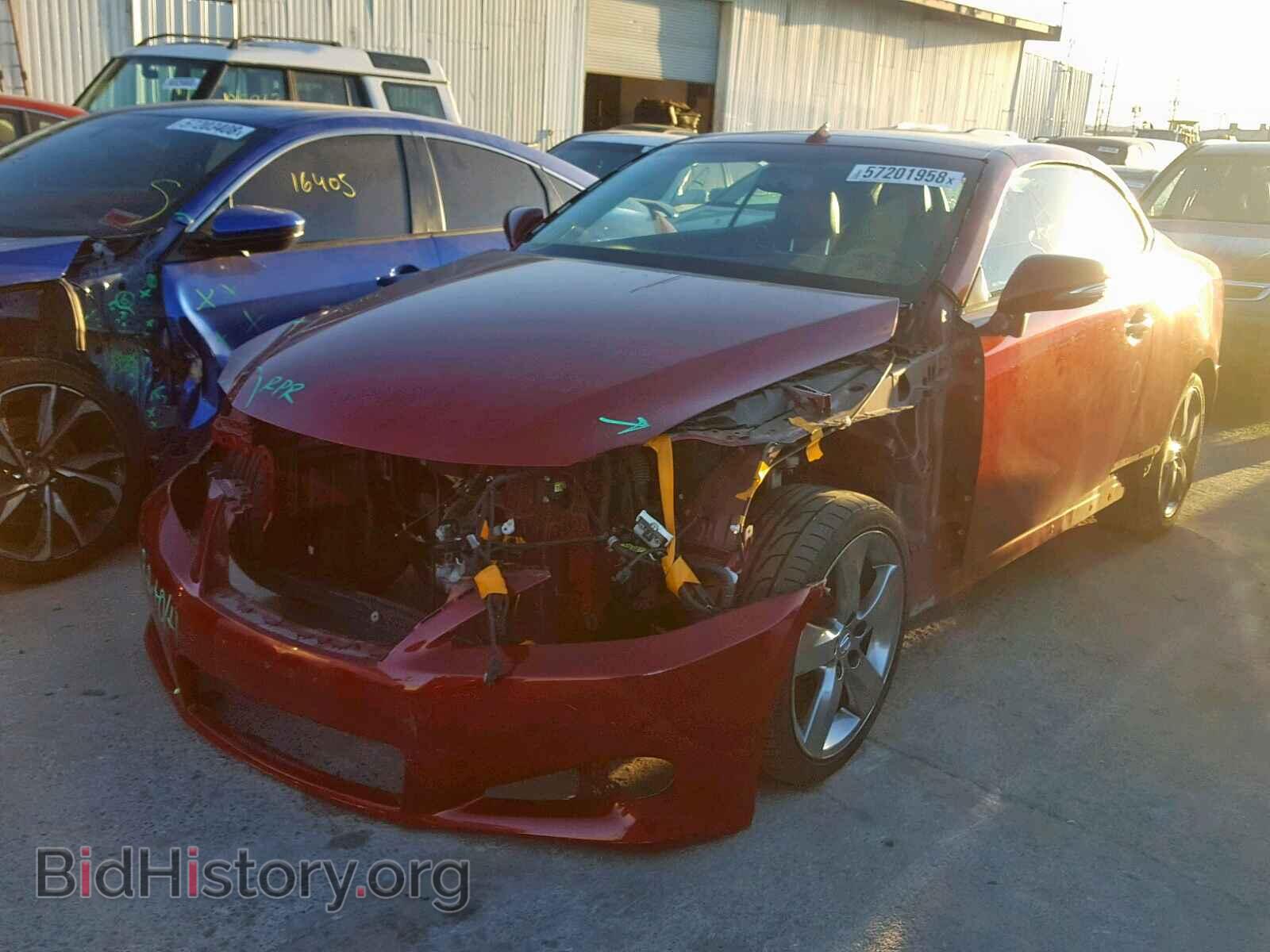 2011 LEXUS IS 250 - VIN: JTHFF2C25B2518046 - Фото 2