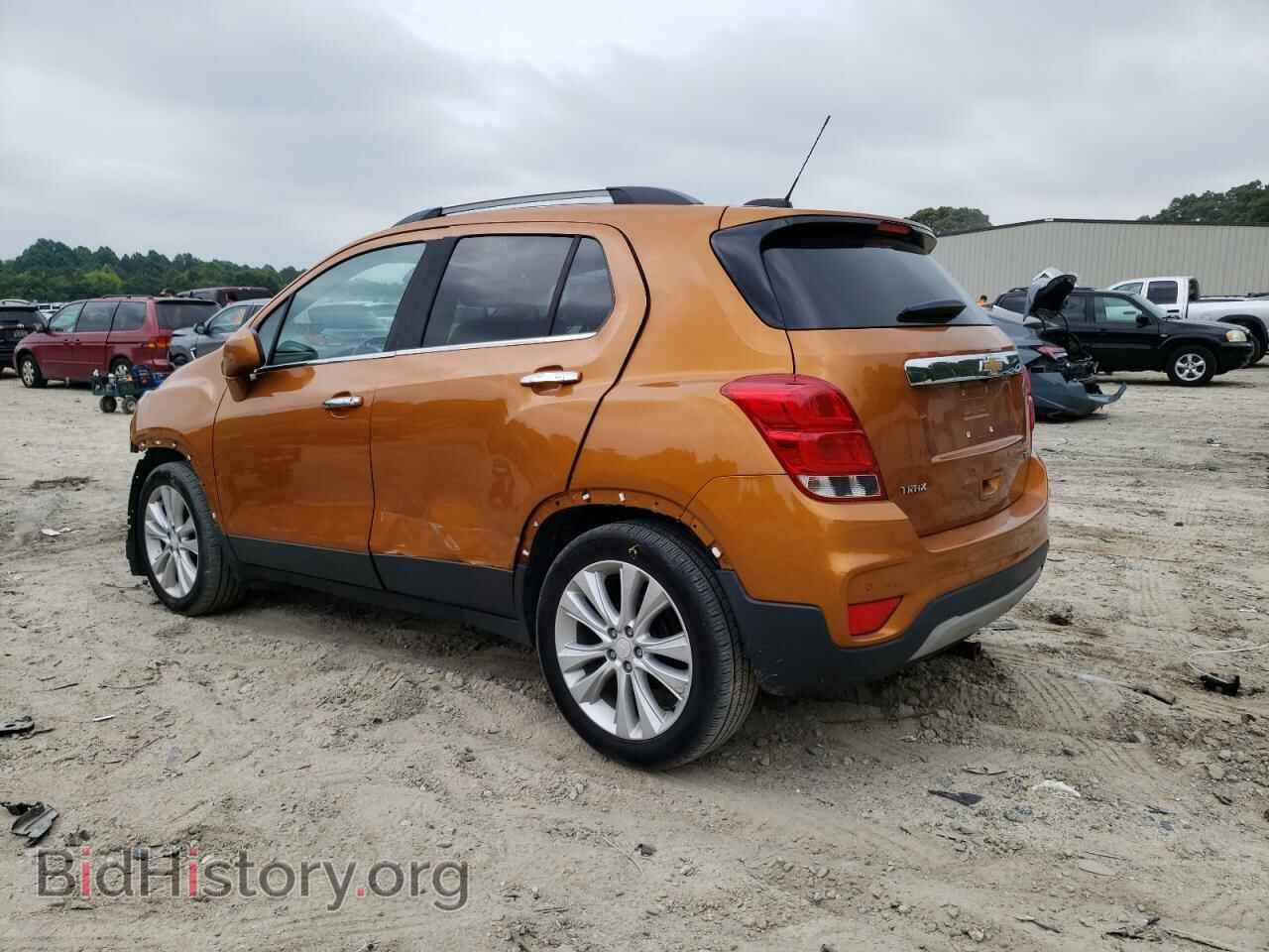2017 CHEVROLET TRAX - VIN: 3GNCJMSB9HL177345 - Фото 2