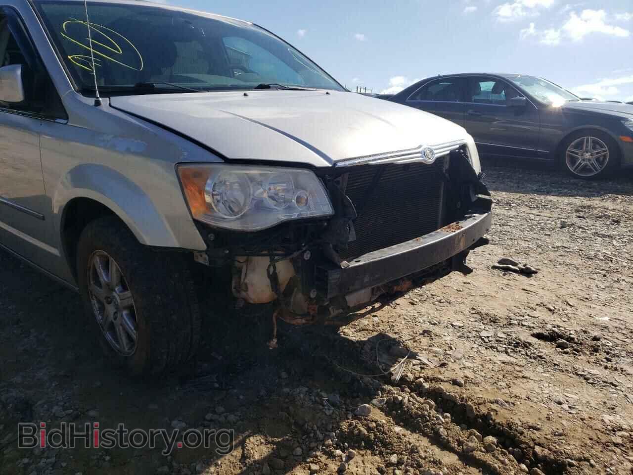 2010 CHRYSLER MINIVAN - VIN: 2A4RR5D10AR249655 - Photo 9