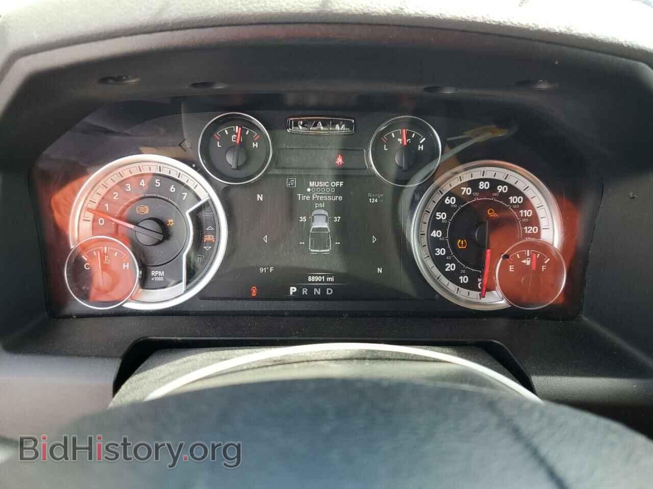 2018 RAM 1500 - VIN: 1C6RR6TT0JS119024 - Photo 9