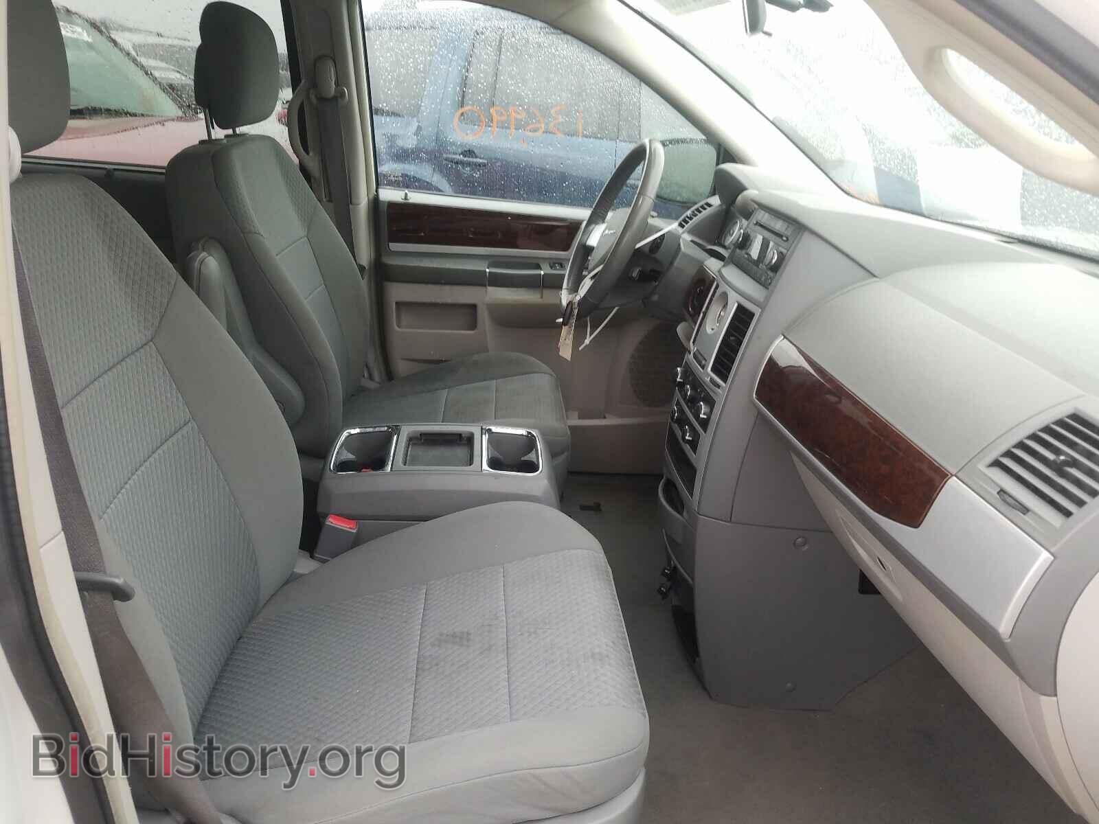 2010 CHRYSLER MINIVAN - VIN: 2A4RR5D13AR344890 - Фото 5
